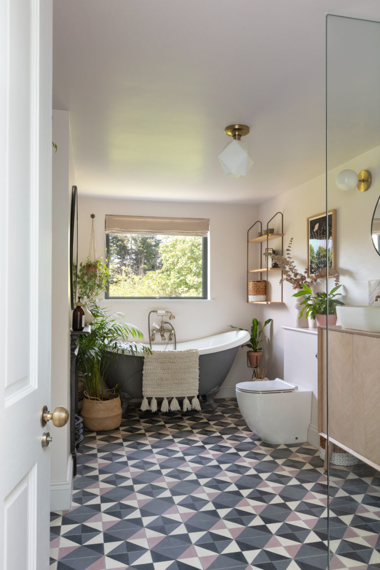 BROOKFIELD, LONDON, E17 - SHOOTFACTORY - LONDON HOUSES