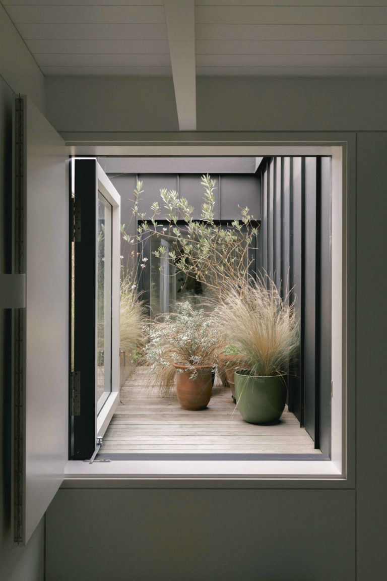 HONOR OAK, LONDON - SE22 - SHOOTFACTORY - LONDON HOUSES