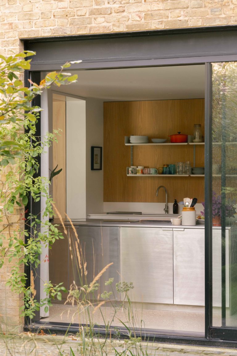 HONOR OAK, LONDON - SE22 - SHOOTFACTORY - LONDON HOUSES