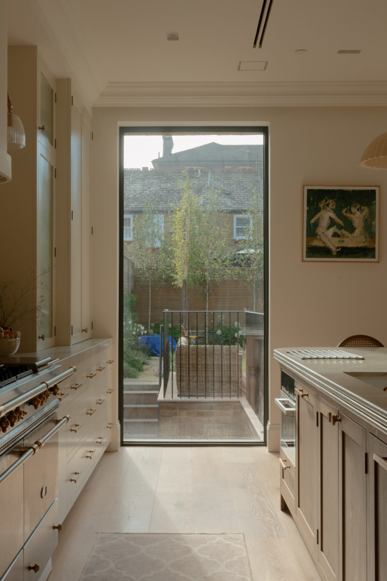 SUDBROOKE, LONDON - SW12 - SHOOTFACTORY - LONDON HOUSES