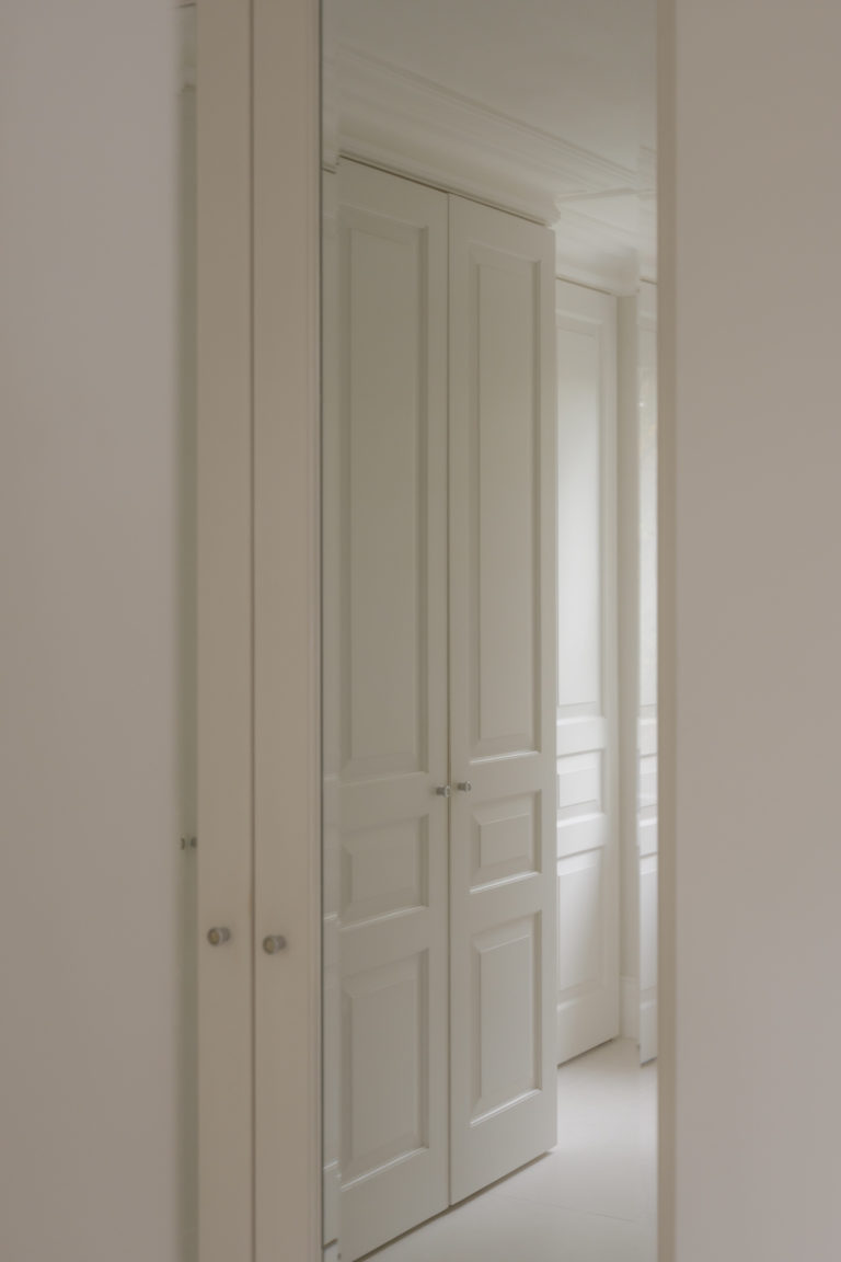 ASH, LONDON - SW11 - SHOOTFACTORY - LONDON HOUSES