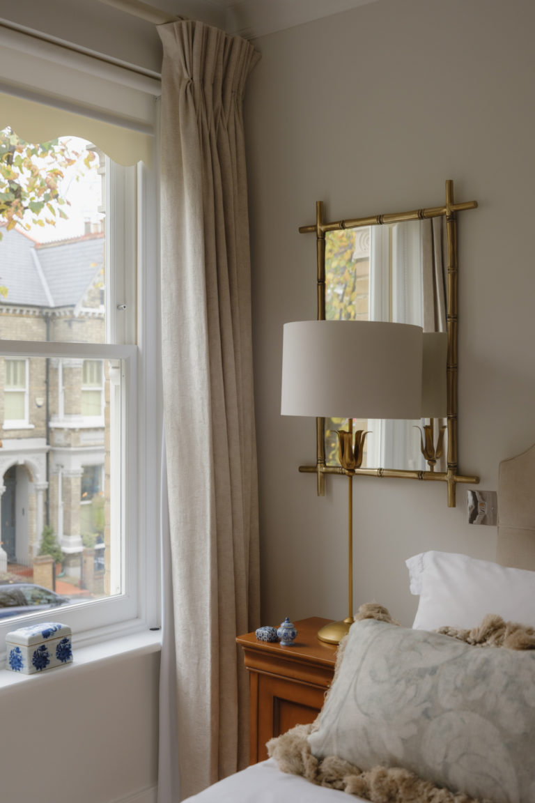 ASH, LONDON - SW11 - SHOOTFACTORY - LONDON HOUSES