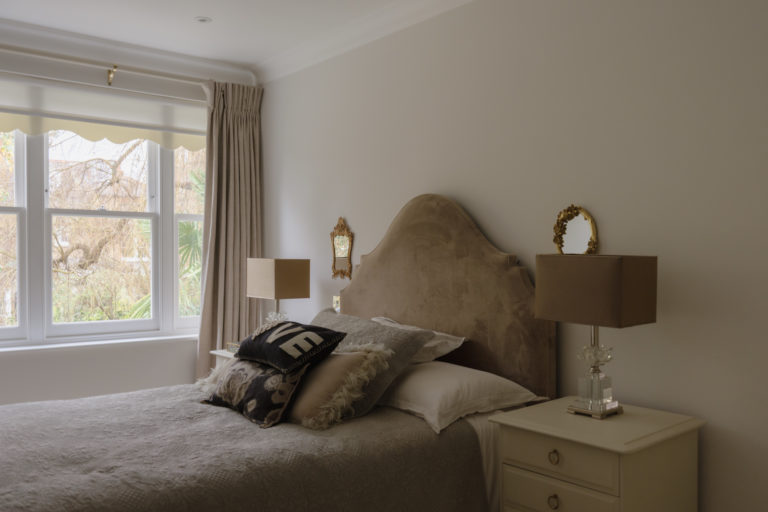 ASH, LONDON - SW11 - SHOOTFACTORY - LONDON HOUSES