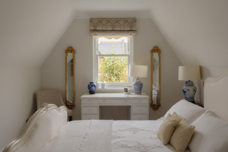 ASH, LONDON - SW11 - SHOOTFACTORY - LONDON HOUSES