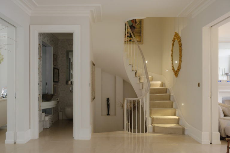 ASH, LONDON - SW11 - SHOOTFACTORY - LONDON HOUSES