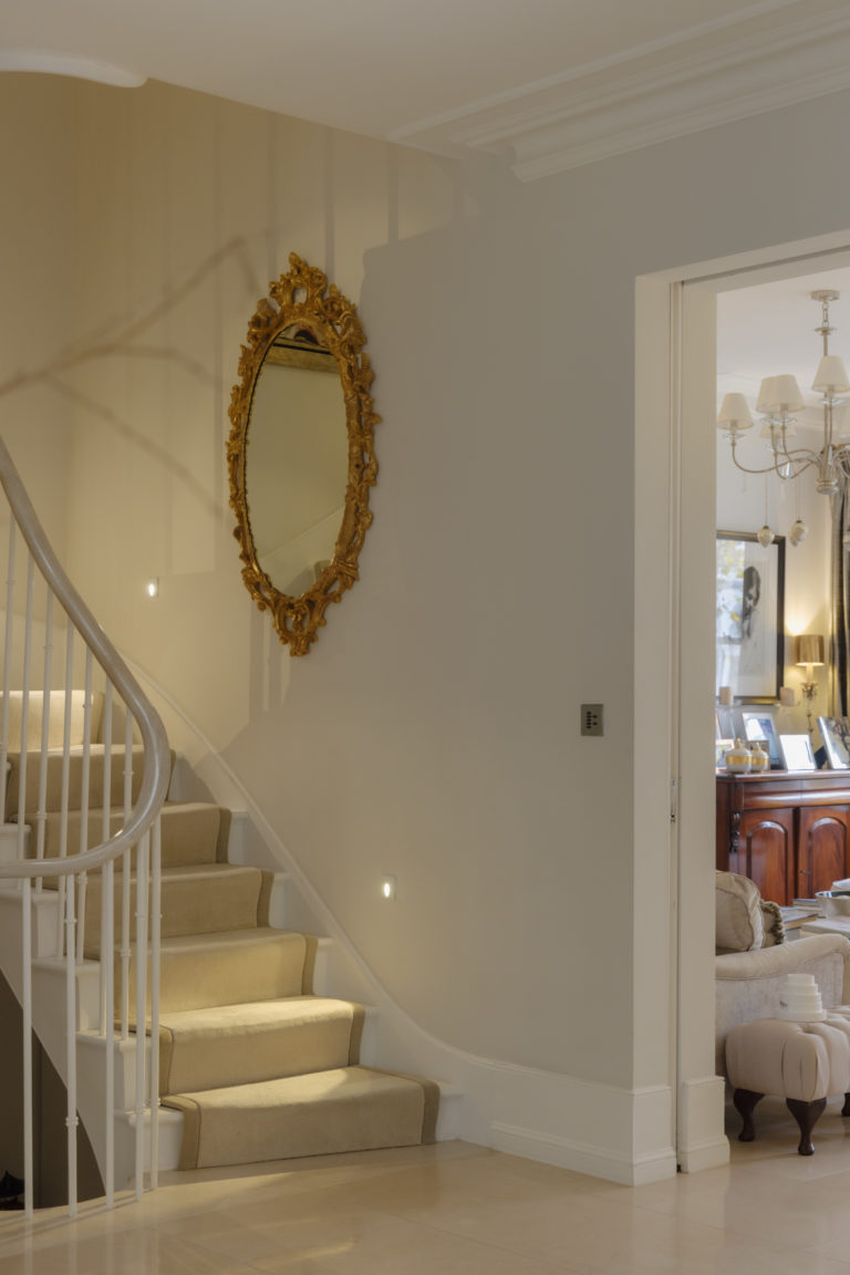 ASH, LONDON - SW11 - SHOOTFACTORY - LONDON HOUSES