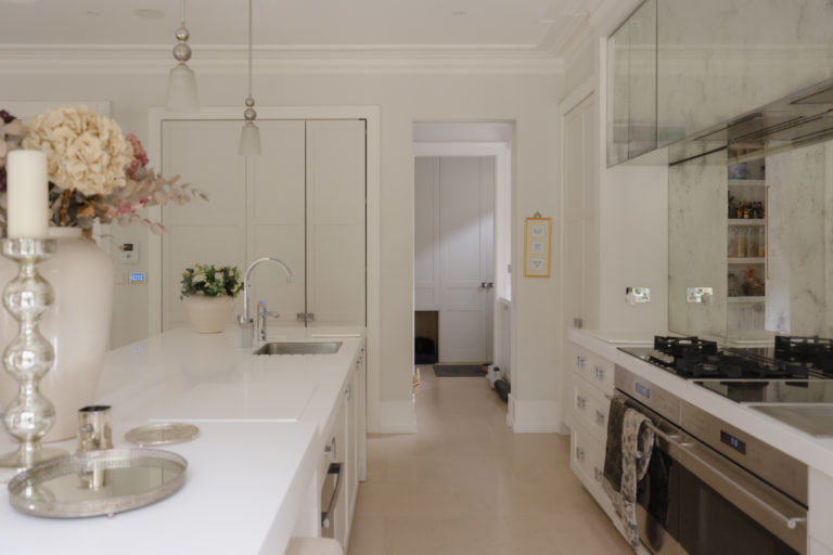 ASH, LONDON - SW11 - SHOOTFACTORY - LONDON HOUSES