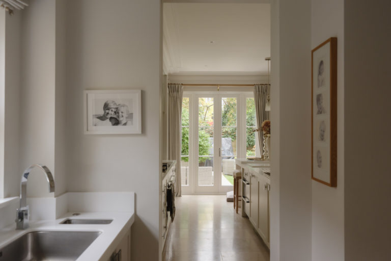 ASH, LONDON - SW11 - SHOOTFACTORY - LONDON HOUSES
