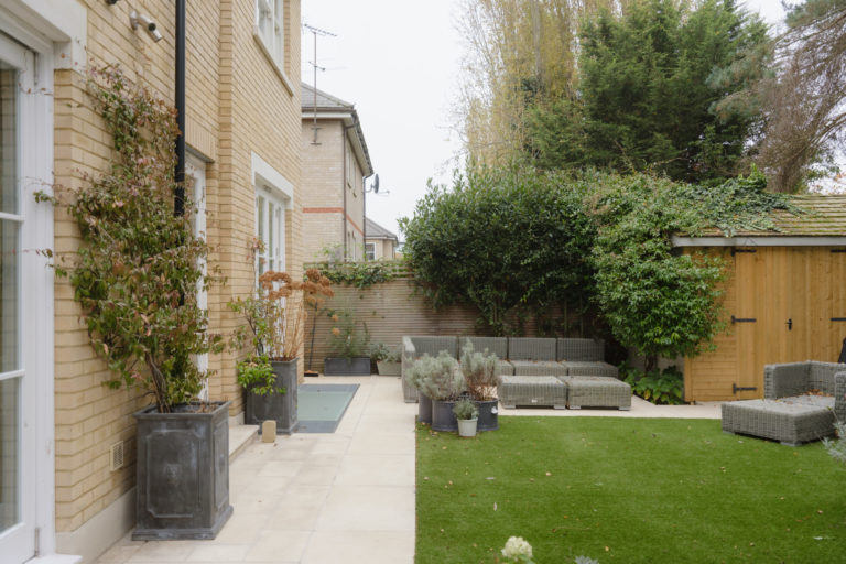 ASH, LONDON - SW11 - SHOOTFACTORY - LONDON HOUSES