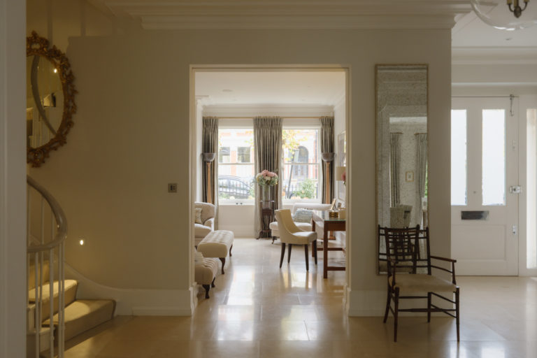 ASH, LONDON - SW11 - SHOOTFACTORY - LONDON HOUSES
