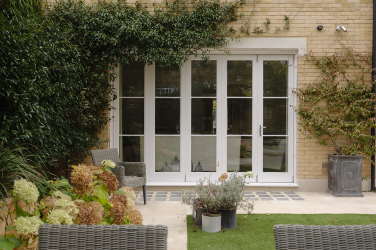 ASH, LONDON - SW11 - SHOOTFACTORY - LONDON HOUSES