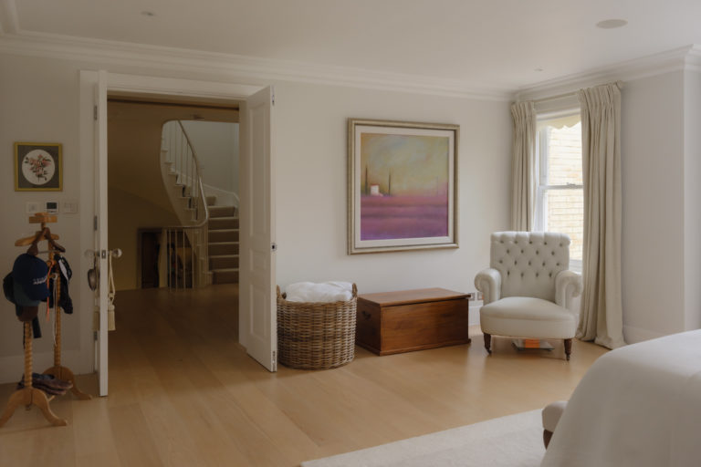 ASH, LONDON - SW11 - SHOOTFACTORY - LONDON HOUSES