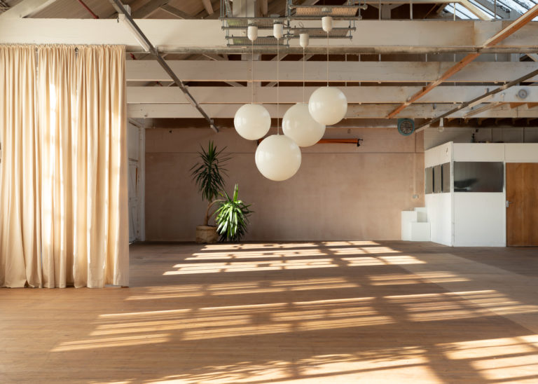 BELGRAVE, LEICESTER, LE4 - SHOOTFACTORY - PHOTOGRAPHIC STUDIOS