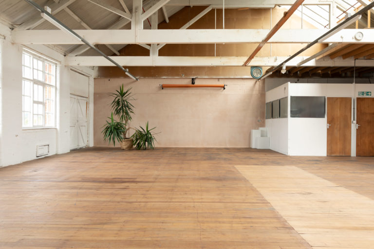 BELGRAVE, LEICESTER, LE4 - SHOOTFACTORY - PHOTOGRAPHIC STUDIOS