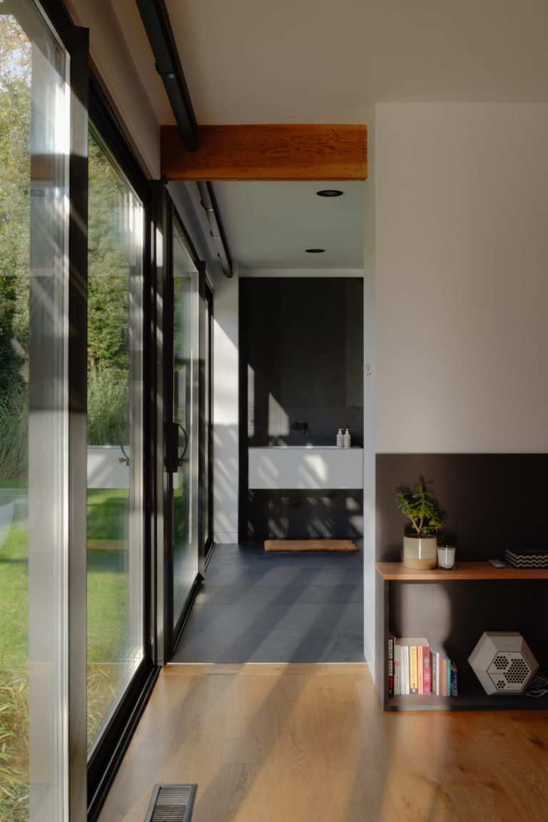 HERON HOUSE, SLOUGH SL2 - SHOOTFACTORY - OTHER UK HOUSES