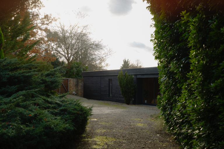 HERON HOUSE, SLOUGH SL2 - SHOOTFACTORY - OTHER UK HOUSES