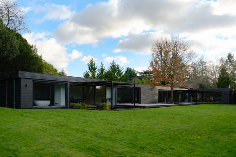 HERON HOUSE, SLOUGH SL2 - SHOOTFACTORY - OTHER UK HOUSES