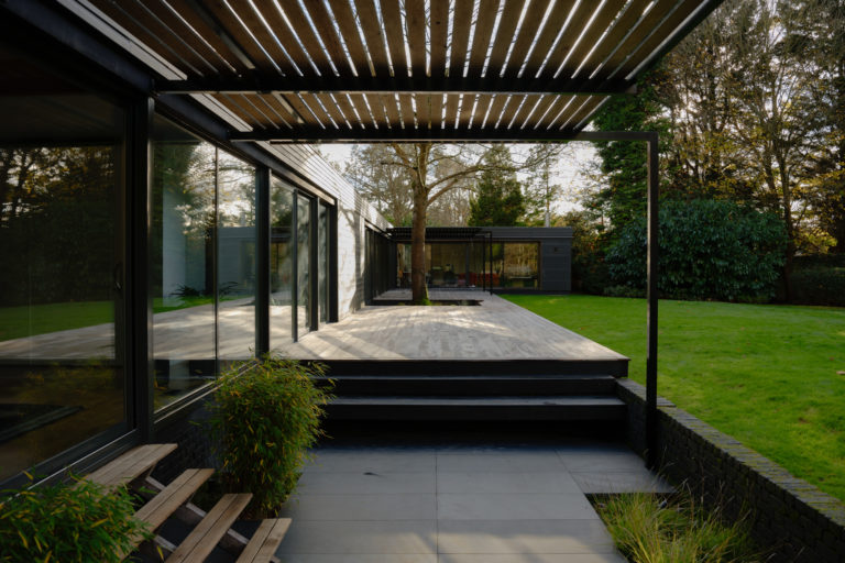 HERON HOUSE, SLOUGH SL2 - SHOOTFACTORY - OTHER UK HOUSES
