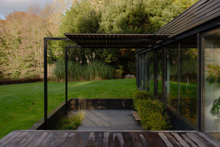 HERON HOUSE, SLOUGH SL2 - SHOOTFACTORY - OTHER UK HOUSES