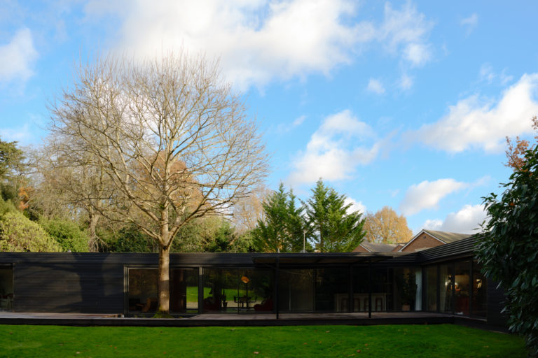 HERON HOUSE, SLOUGH SL2 - SHOOTFACTORY - OTHER UK HOUSES