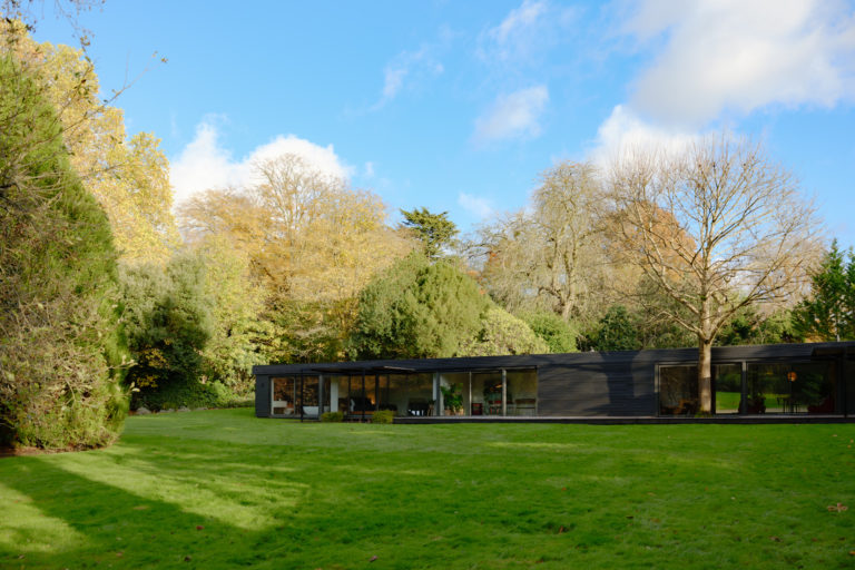 HERON HOUSE, SLOUGH SL2 - SHOOTFACTORY - OTHER UK HOUSES