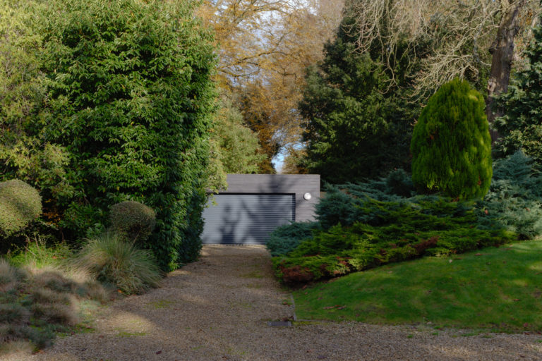 HERON HOUSE, SLOUGH SL2 - SHOOTFACTORY - OTHER UK HOUSES