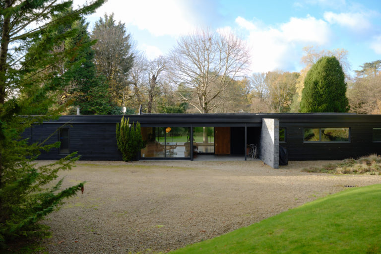 HERON HOUSE, SLOUGH SL2 - SHOOTFACTORY - OTHER UK HOUSES