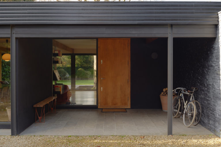 HERON HOUSE, SLOUGH SL2 - SHOOTFACTORY - OTHER UK HOUSES