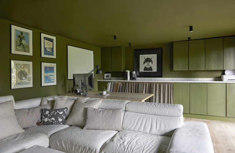 PEARL LONDON, E4 - SHOOTFACTORY - LONDON HOUSES