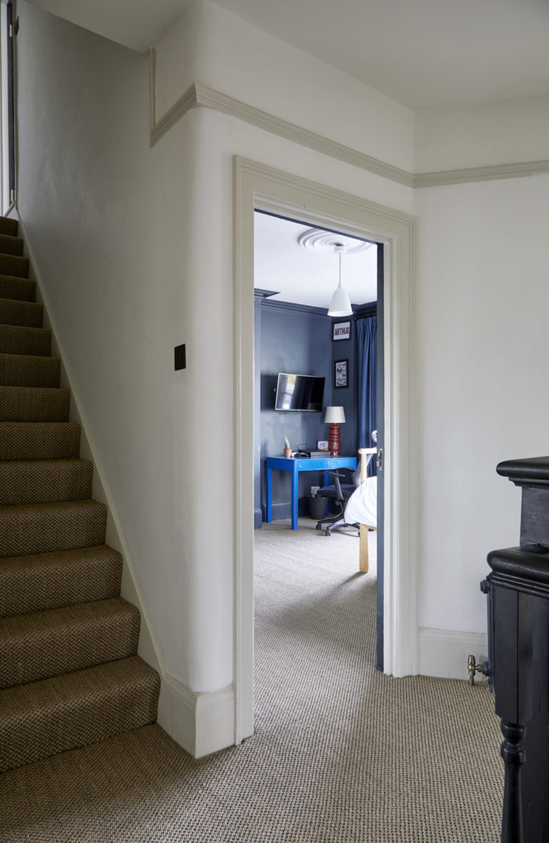 PEARL LONDON, E4 - SHOOTFACTORY - LONDON HOUSES