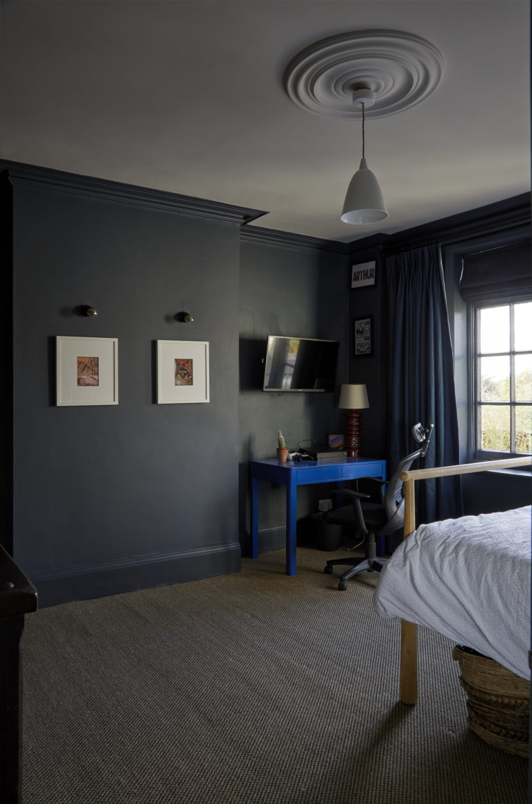 PEARL LONDON, E4 - SHOOTFACTORY - LONDON HOUSES