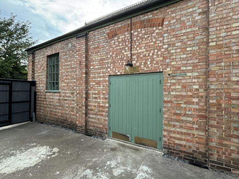 ST CLEMENTS HALL NORFOLK, PE34 - SHOOTFACTORY - OTHER UK HOUSES