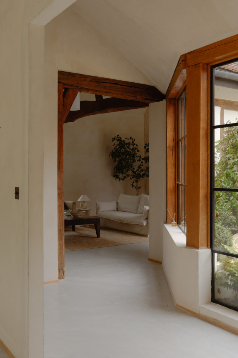 WESTWOOD POYNINGS, BN45 - SHOOTFACTORY - OTHER UK HOUSES