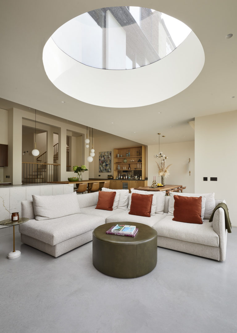WOODSIDE, LONDON - N6 - SHOOTFACTORY - LONDON HOUSES