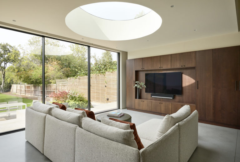 WOODSIDE, LONDON - N6 - SHOOTFACTORY - LONDON HOUSES