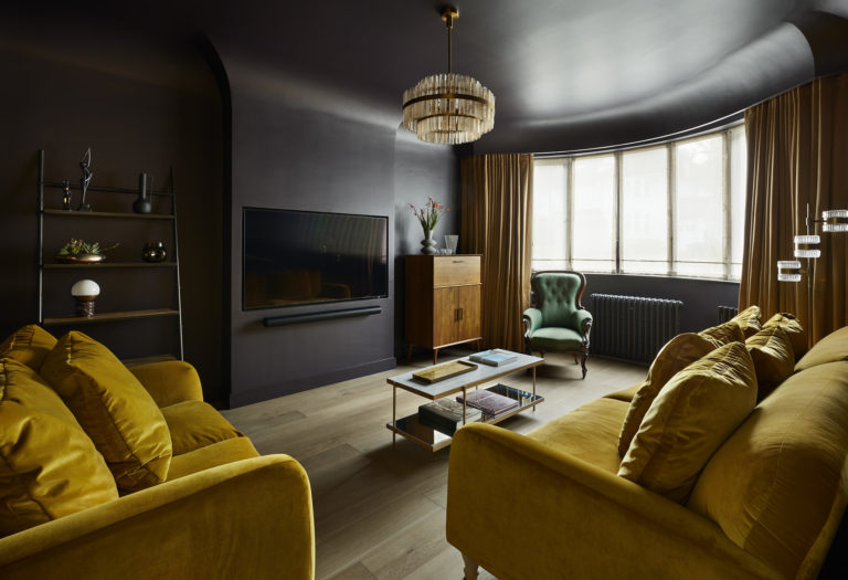 WOODSIDE, LONDON - N6 - SHOOTFACTORY - LONDON HOUSES