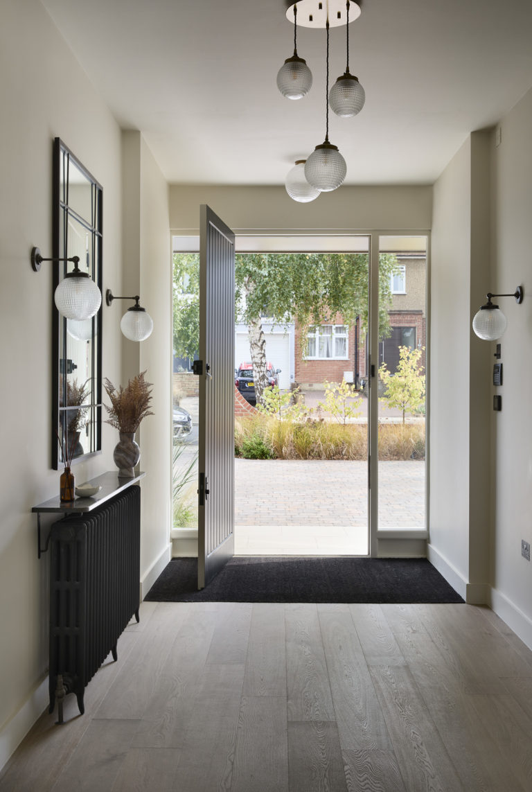 WOODSIDE, LONDON - N6 - SHOOTFACTORY - LONDON HOUSES