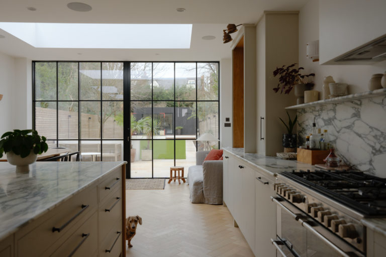 HENDHAM LONDON, SW17 - SHOOTFACTORY - LONDON HOUSES