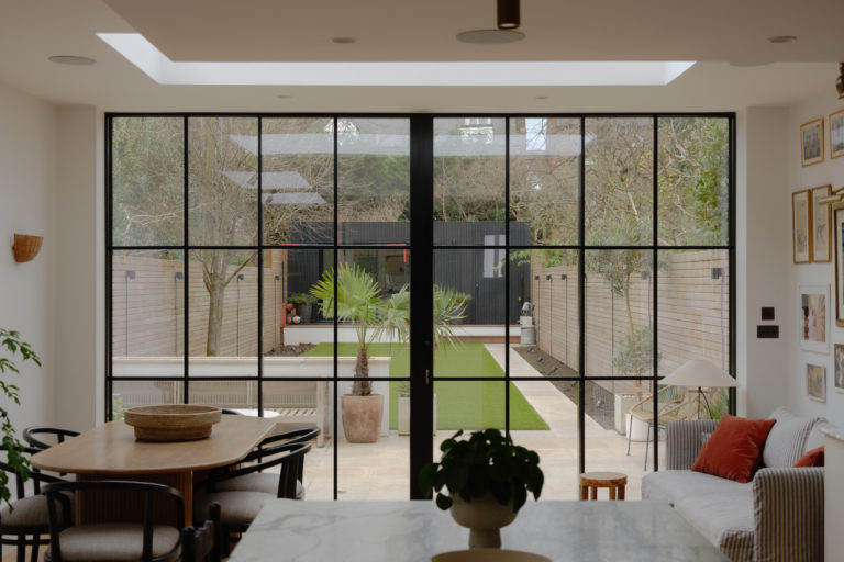 HENDHAM LONDON, SW17 - SHOOTFACTORY - LONDON HOUSES