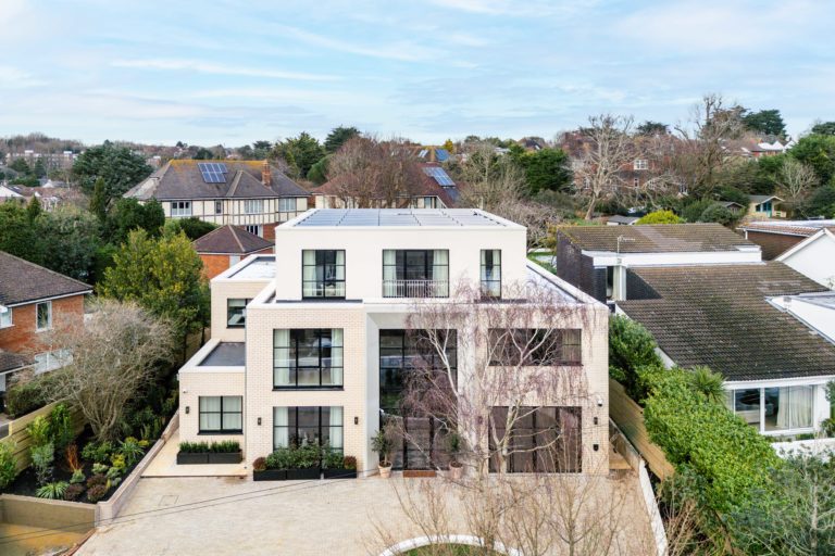 PRESTON PARK HOVE, BN3 - SHOOTFACTORY - OTHER UK HOUSES