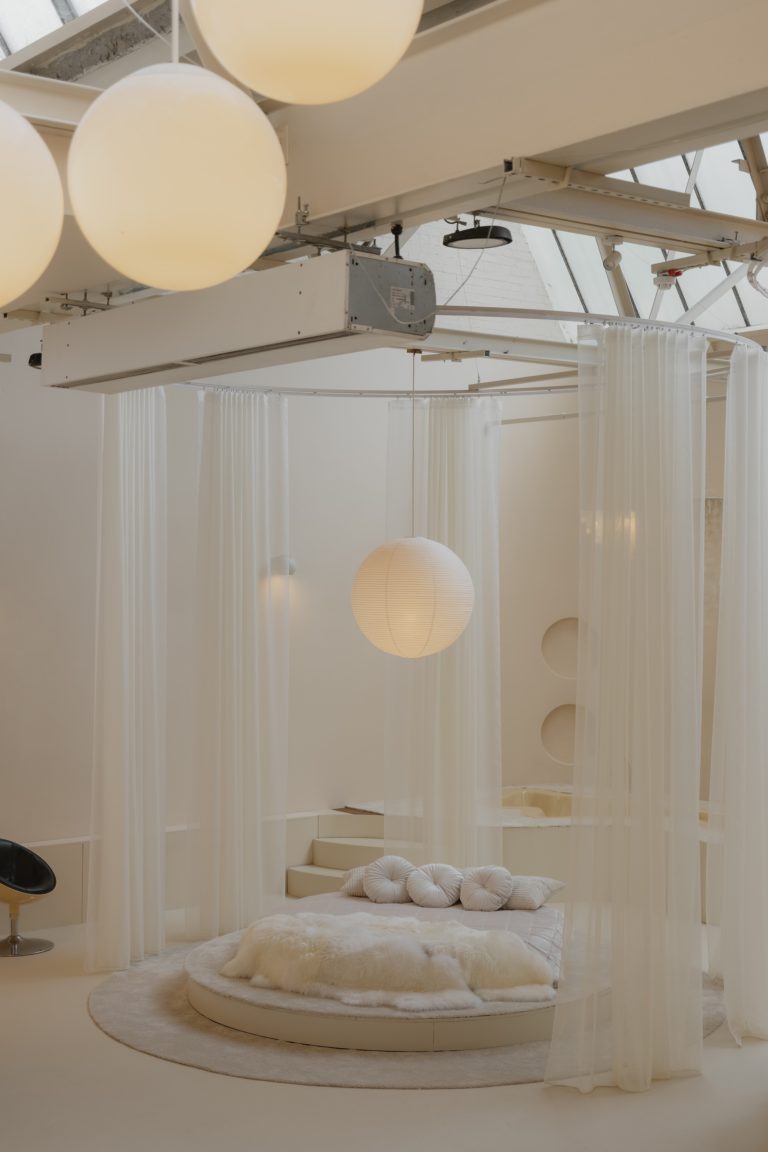 LUNAR, LONDON, E17 - SHOOTFACTORY - QUIRKY & UNUSUAL LOCATIONS