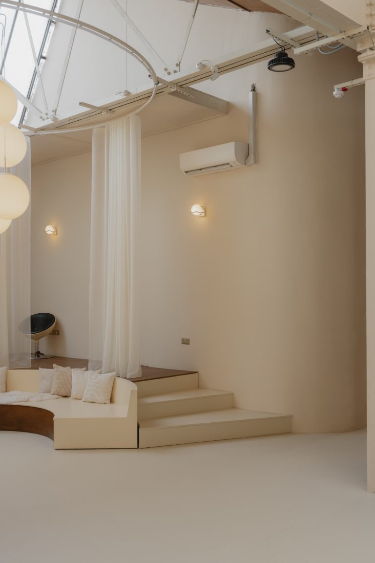 LUNAR, LONDON, E17 - SHOOTFACTORY - QUIRKY & UNUSUAL LOCATIONS