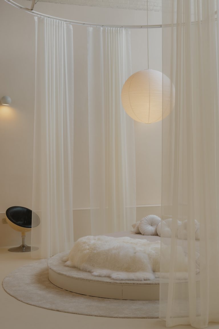 LUNAR, LONDON, E17 - SHOOTFACTORY - QUIRKY & UNUSUAL LOCATIONS