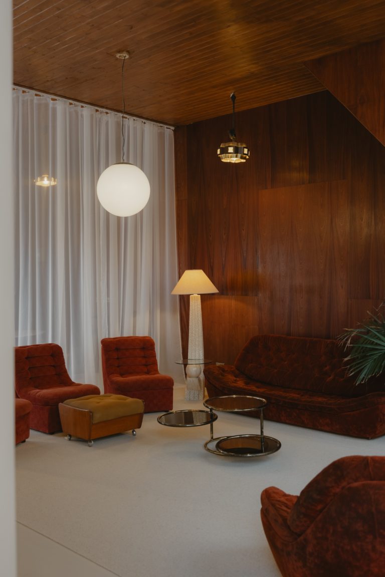 LUNAR, LONDON, E17 - SHOOTFACTORY - QUIRKY & UNUSUAL LOCATIONS