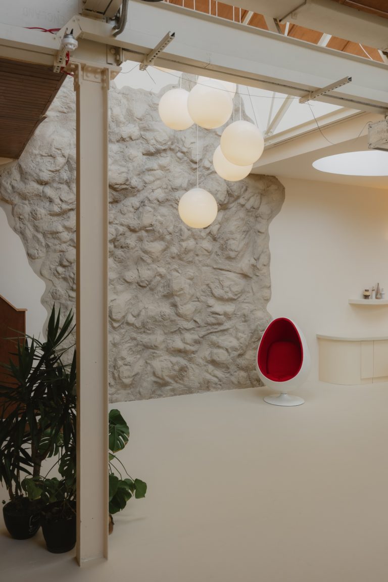 LUNAR, LONDON, E17 - SHOOTFACTORY - QUIRKY & UNUSUAL LOCATIONS