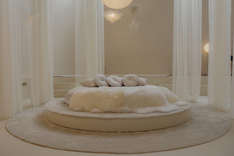 LUNAR, LONDON, E17 - SHOOTFACTORY - QUIRKY & UNUSUAL LOCATIONS