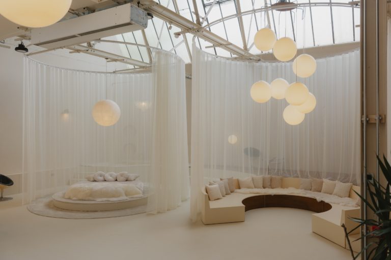 LUNAR, LONDON, E17 - SHOOTFACTORY - QUIRKY & UNUSUAL LOCATIONS
