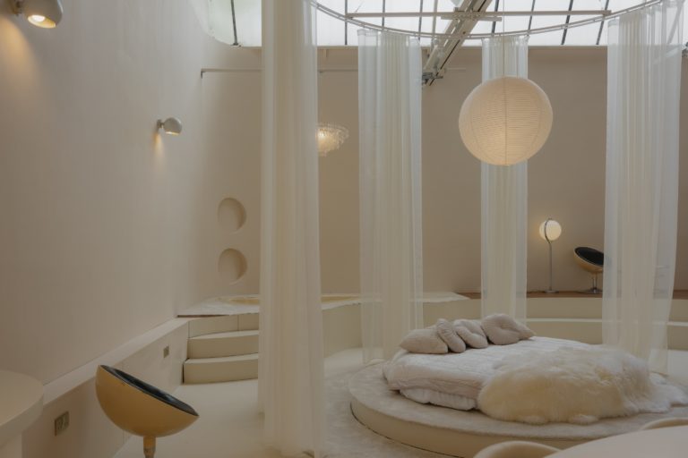 LUNAR, LONDON, E17 - SHOOTFACTORY - QUIRKY & UNUSUAL LOCATIONS