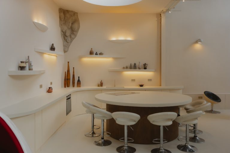 LUNAR, LONDON, E17 - SHOOTFACTORY - QUIRKY & UNUSUAL LOCATIONS
