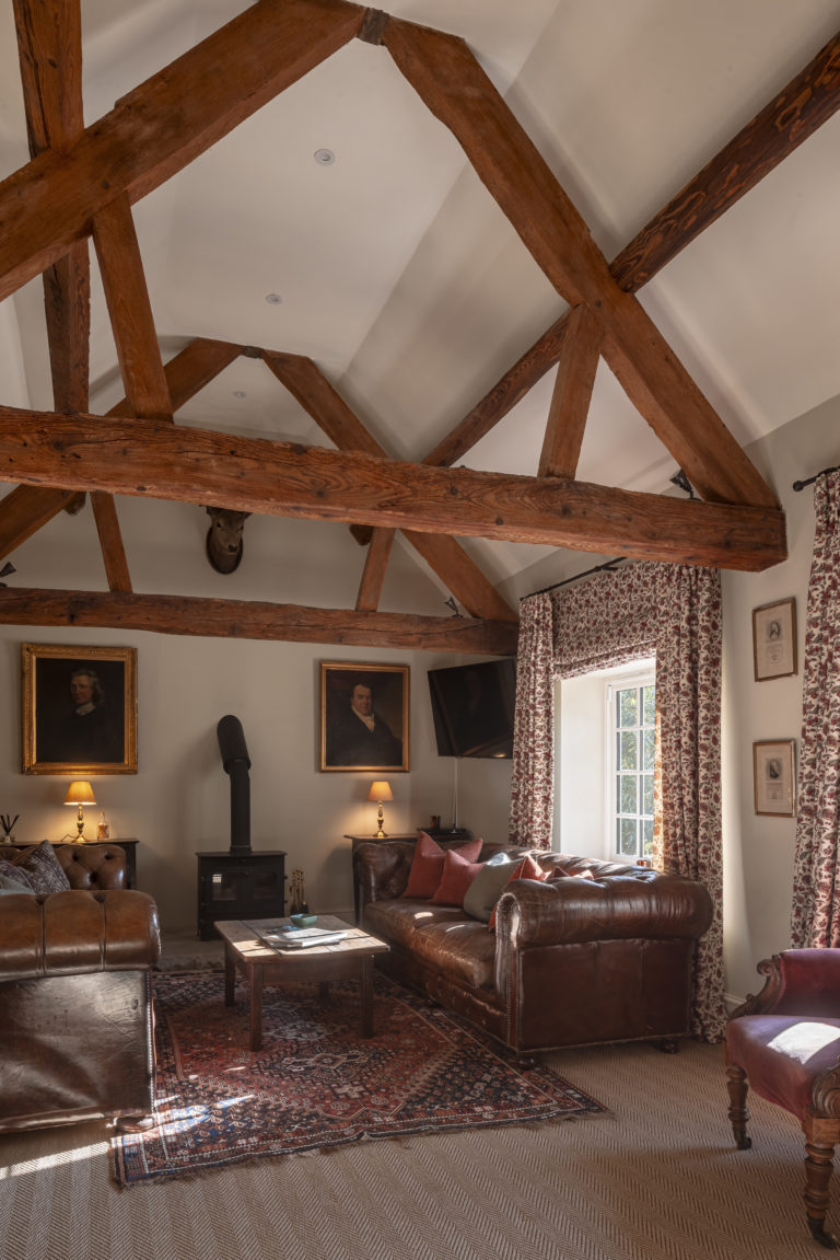 MANOR FARM GLOUCESTERSHIRE, GL56 - SHOOTFACTORY - OTHER UK HOUSES
